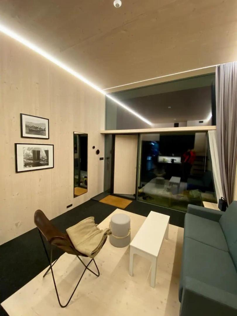 Appartement Oceanview Mini-House - Stunning Views à Ramberg Extérieur photo