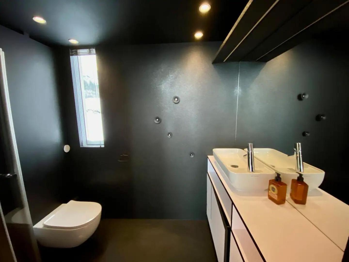 Appartement Oceanview Mini-House - Stunning Views à Ramberg Extérieur photo